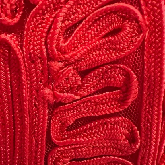 Red dress - Picture 5 of 9